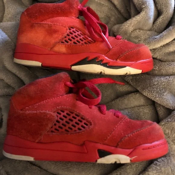 Toddler Air Jordan 5V Retro University Red Suede Raging Bull Size 8C - Picture 3 of 5